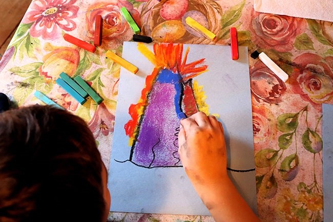 مراحل مقدماتی استفاده از پاستل گچی برای کودکان